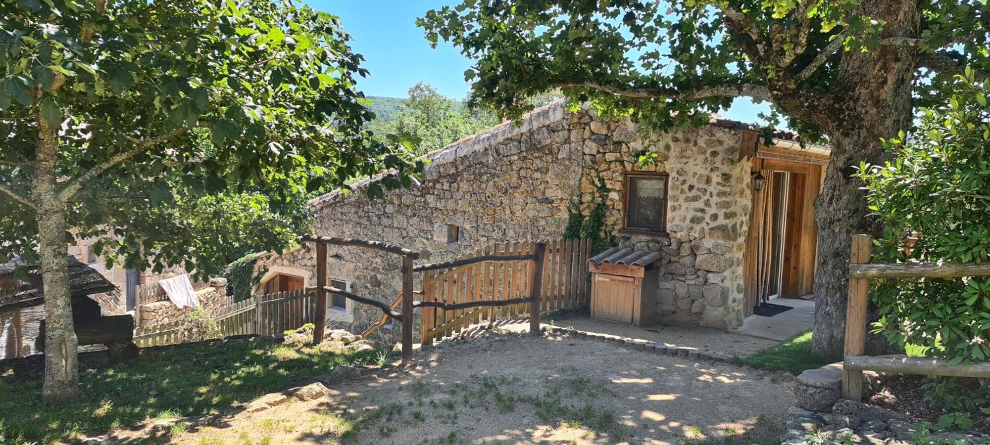 Gites Domaine De Silhac Ardeche المظهر الخارجي الصورة